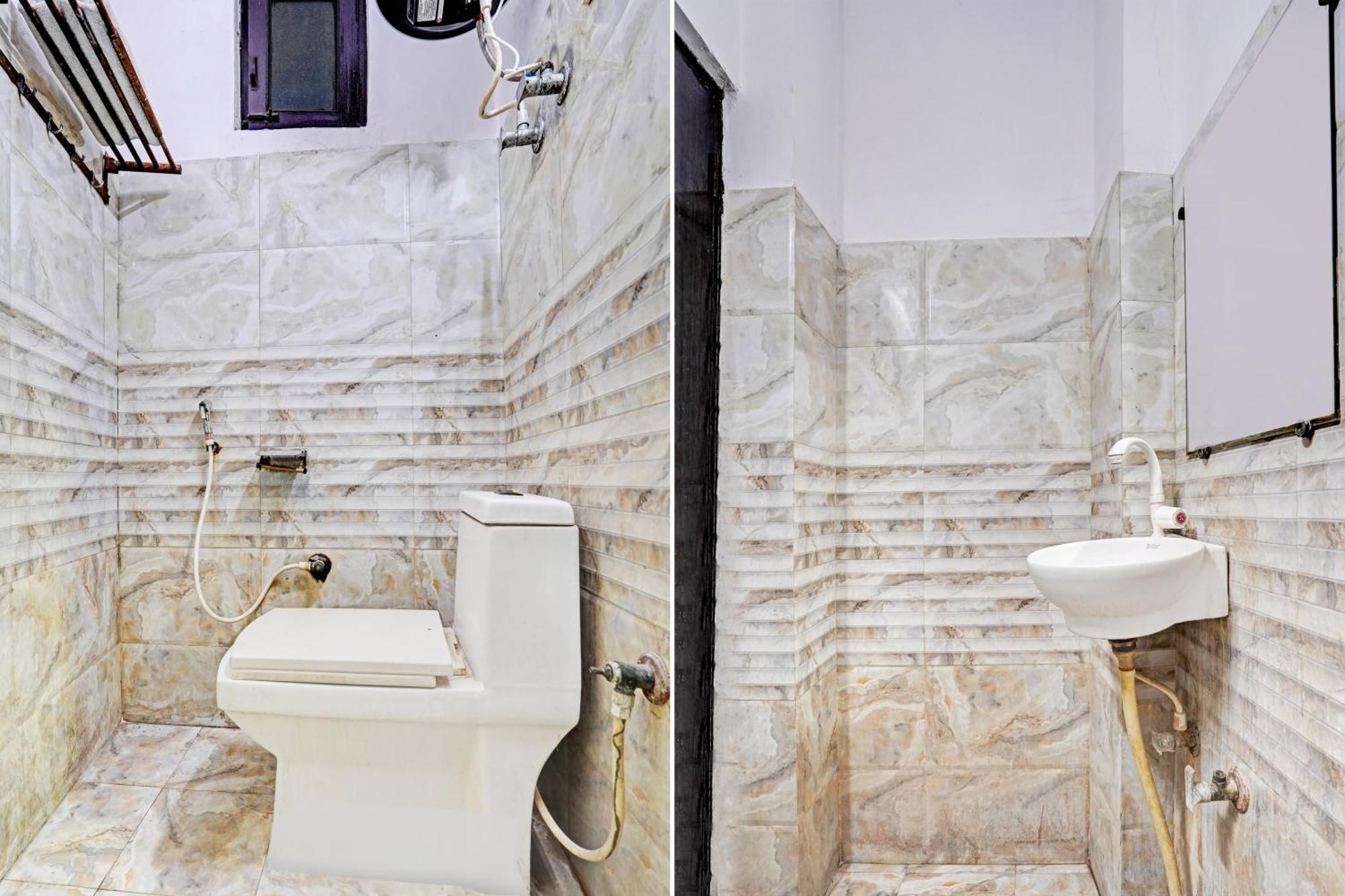 Отель Collection O Noida Saffron Экстерьер фото