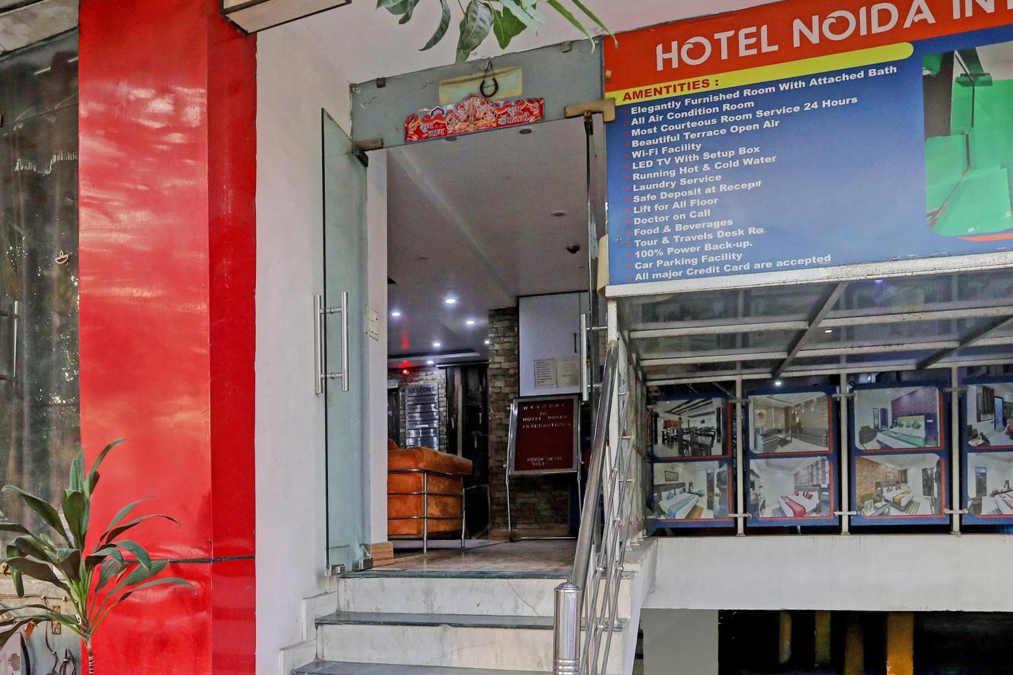 Отель Collection O Noida Saffron Экстерьер фото